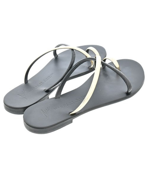 NICOLAS LAINAS รองเท้าแตะ