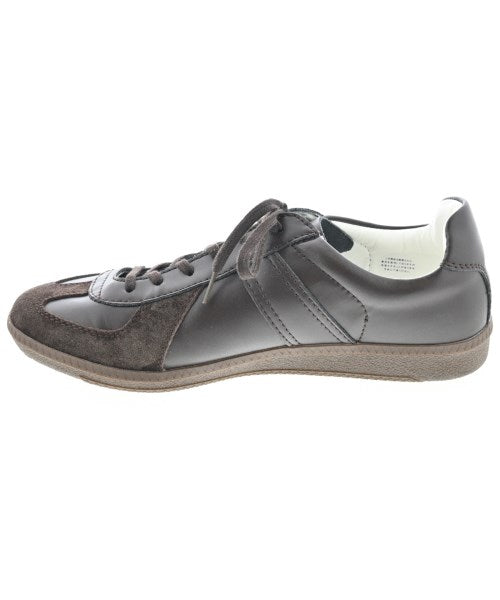 GERMAN TRAINER รองเท้าผ้าใบ