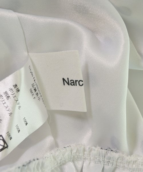 Narcissus เสื้อกั๊ก