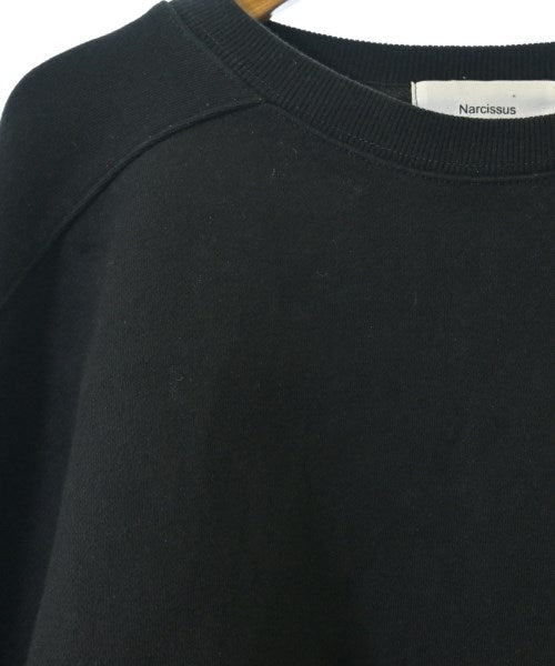 Narcissus เสื้อสเวตเตอร์
