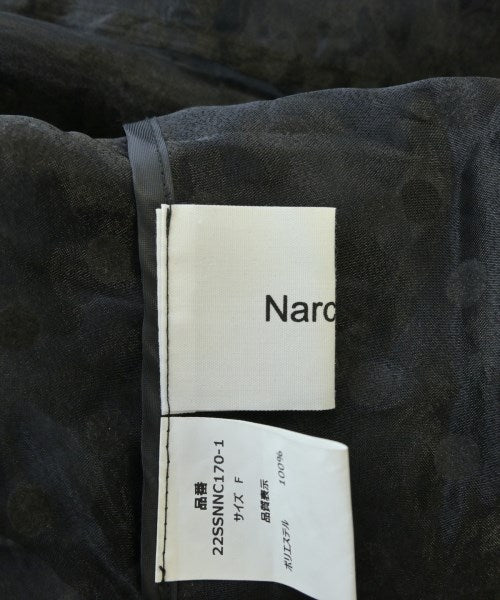 Narcissus เสื้อสตรี