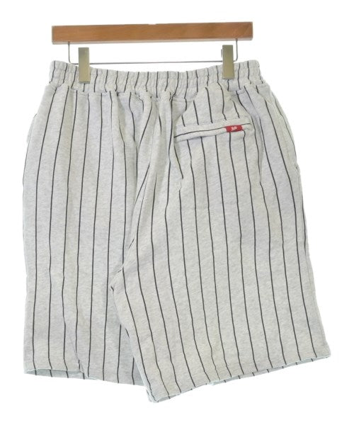 MOBB กางเกงขาสั้น