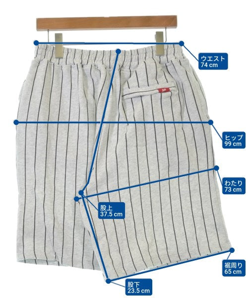 MOBB กางเกงขาสั้น