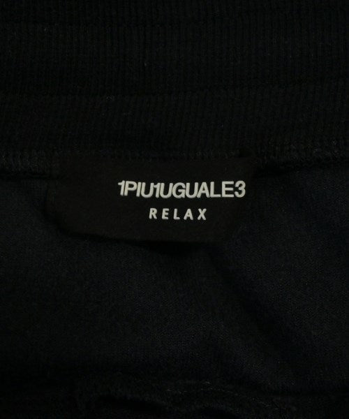 1PIU1UGUALE3 RELAX กางเกงขาสั้น