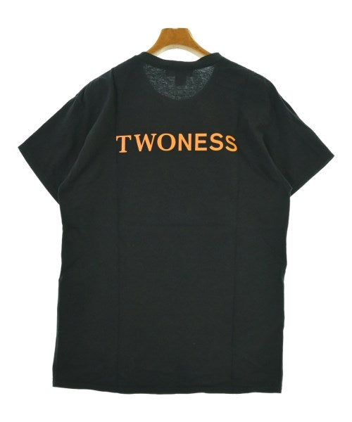 TWONESS เสื้อยืด/เสื้อท็อปส์