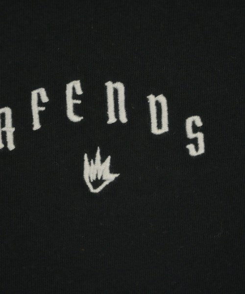 AFENDS เสื้อยืด/เสื้อท็อปส์