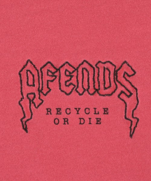 AFENDS เสื้อยืด/เสื้อท็อปส์