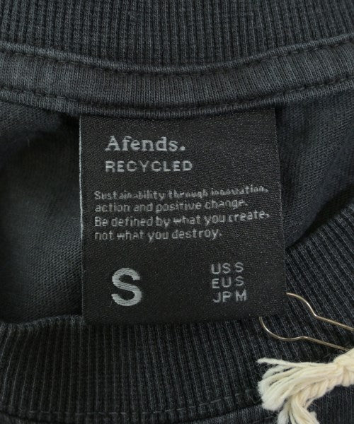 AFENDS เสื้อยืด/เสื้อท็อปส์