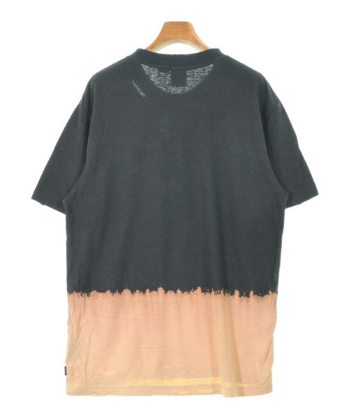 AFENDS เสื้อยืด/เสื้อท็อปส์