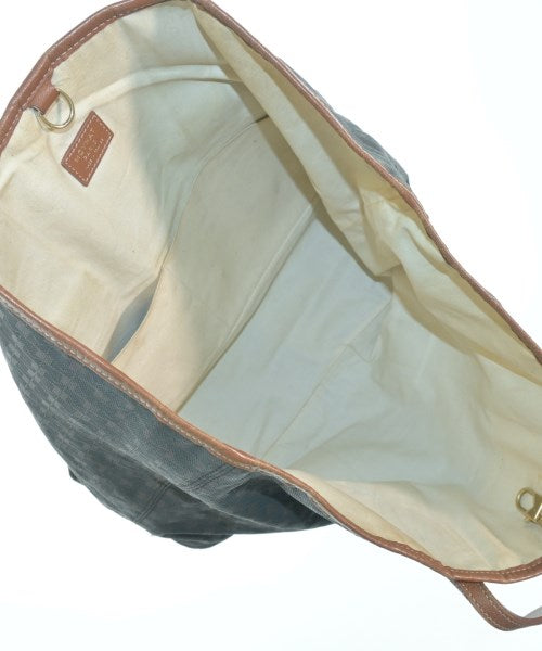 MOYNAT กระเป๋าถือขนาดใหญ่