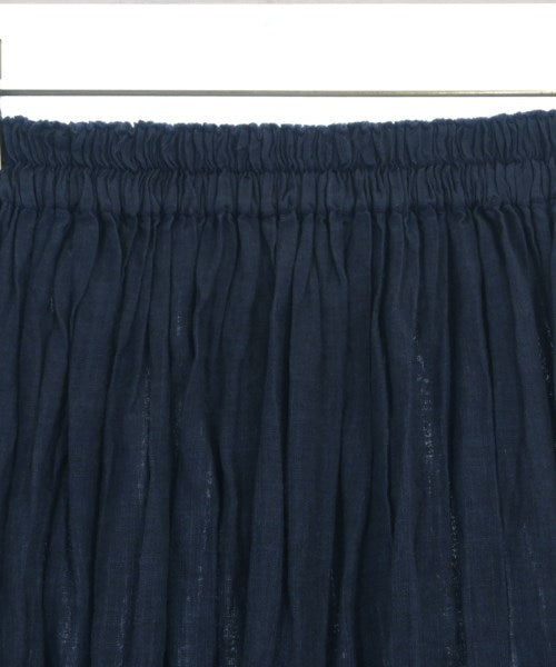 HOMESPUN กระโปรงยาวถึงเข่า