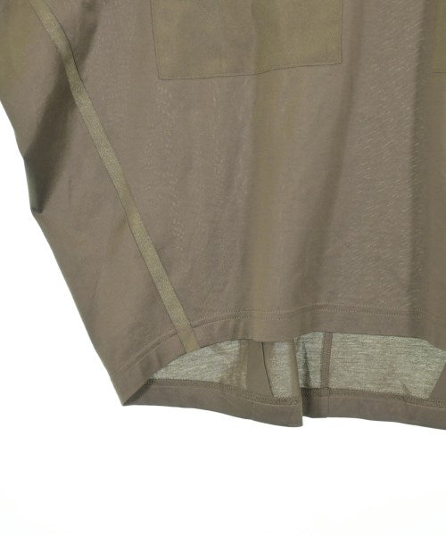 irise เสื้อยืด/เสื้อท็อปส์