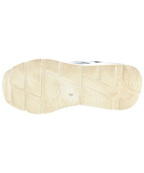 D.A.T.E. รองเท้าผ้าใบ