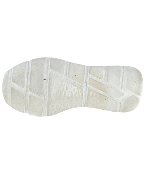 D.A.T.E. รองเท้าผ้าใบ