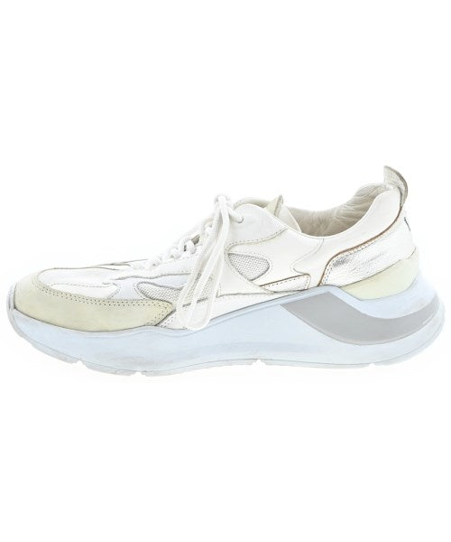 D.A.T.E. รองเท้าผ้าใบ