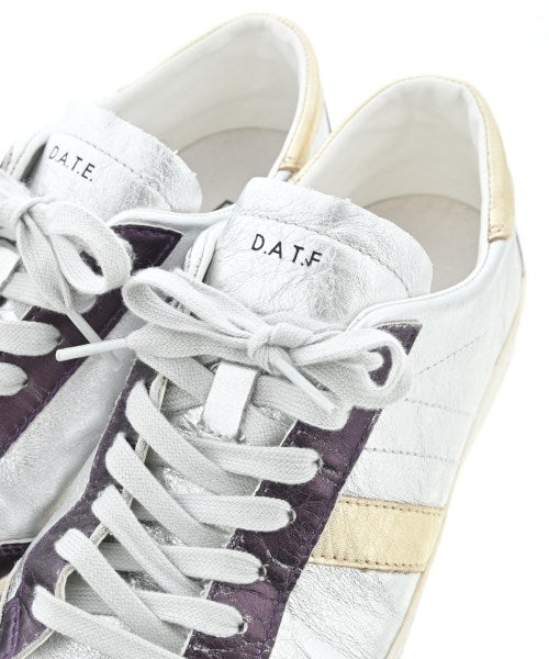 D.A.T.E. รองเท้าผ้าใบ