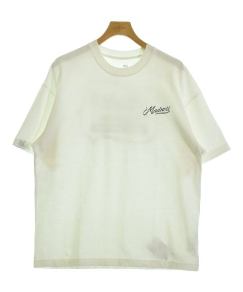 MADNESS เสื้อยืด/เสื้อท็อปส์