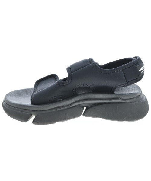 FESSURA รองเท้าแตะ