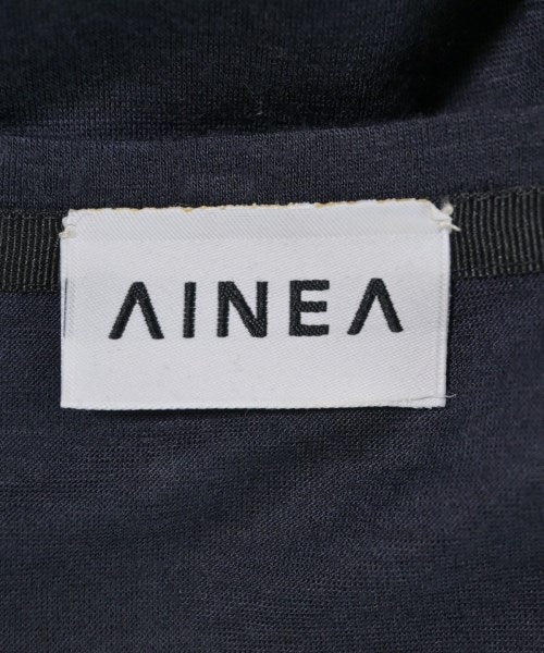 Ainea เสื้อยืด/เสื้อท็อปส์