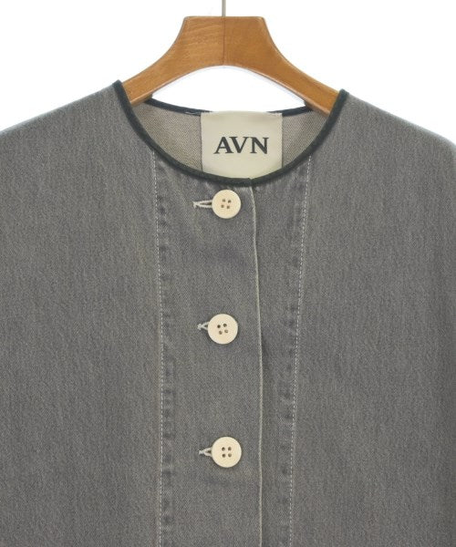 AVN เสื้อโค้ท อื่น