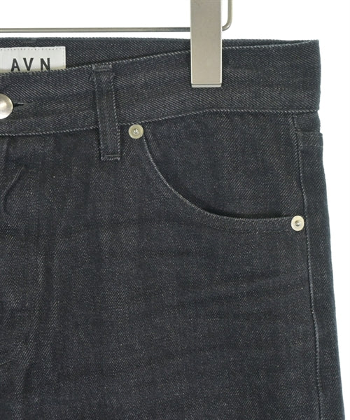 AVN ยีนส์