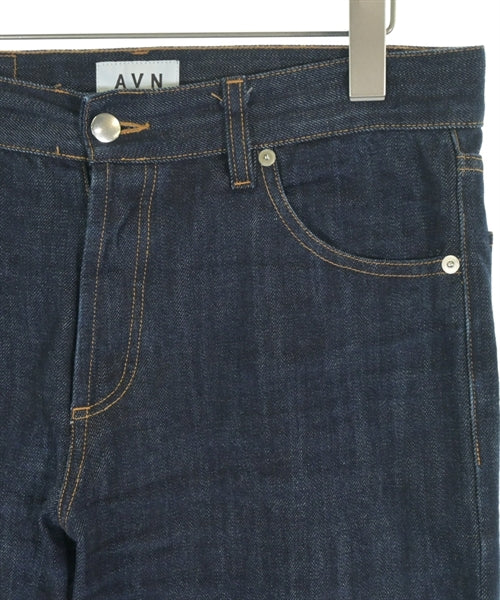 AVN ยีนส์