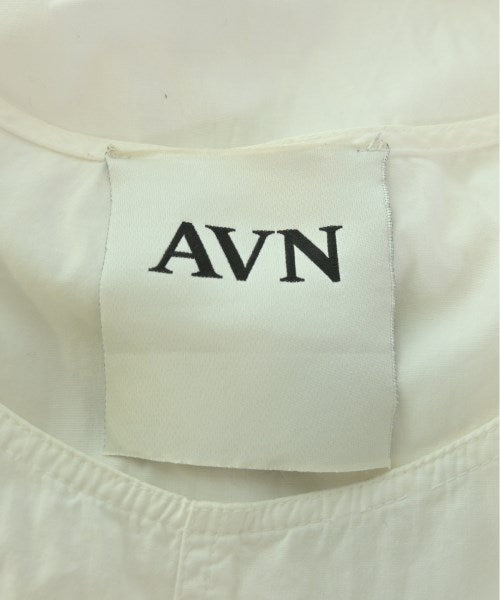 AVN เสื้อสตรี