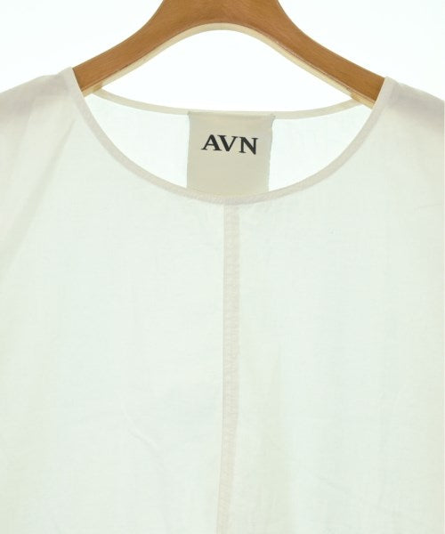 AVN เสื้อสตรี