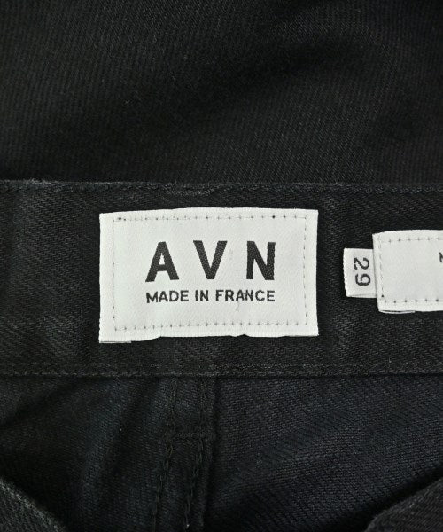 AVN ยีนส์