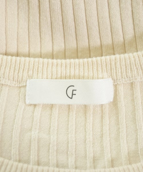 CF เสื้อกันหนาว