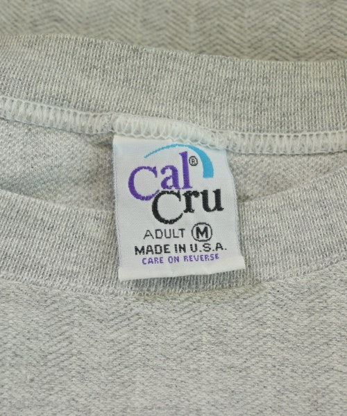 CalCru เสื้อยืด/เสื้อท็อปส์