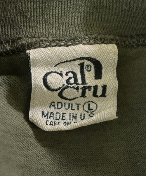 CalCru เสื้อยืด/เสื้อท็อปส์