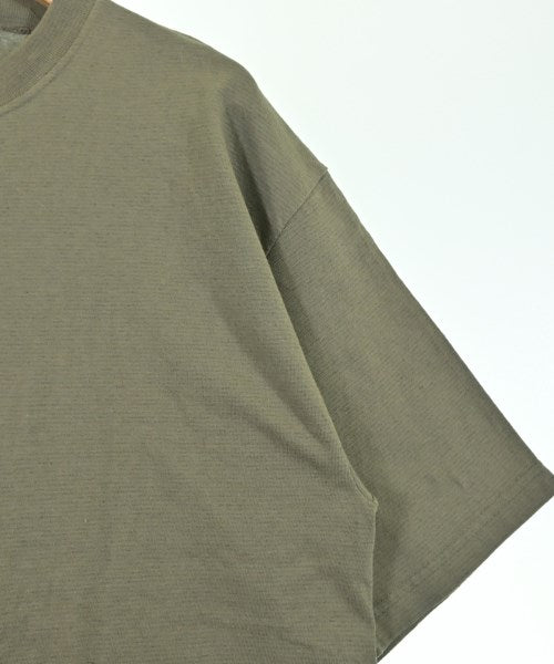 CalCru เสื้อยืด/เสื้อท็อปส์