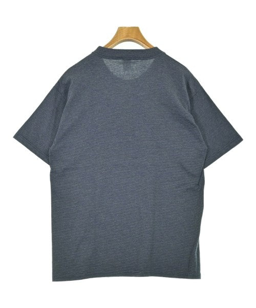 CalCru เสื้อยืด/เสื้อท็อปส์