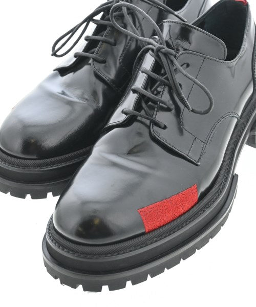 424 รองเท้าสวมทางการ