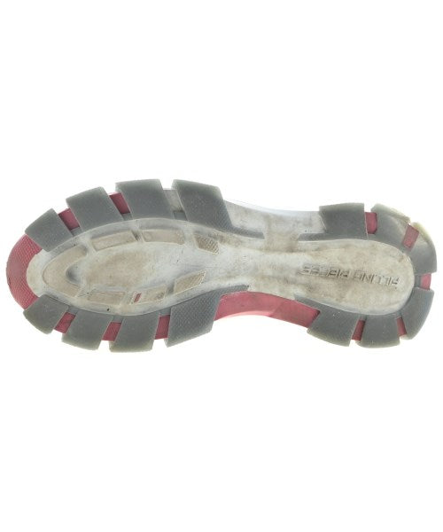 Filling Pieces รองเท้าผ้าใบ