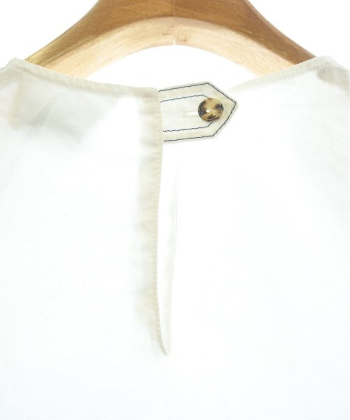 MONOGRAPHIE เสื้อสตรี
