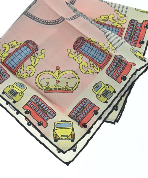 Kinloch ผ้าพันคอ