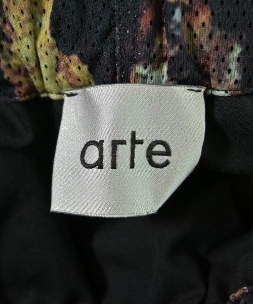 ARTE Antwerp กางเกงขาสั้น