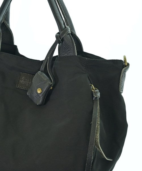 toleur กระเป๋าสะพาย