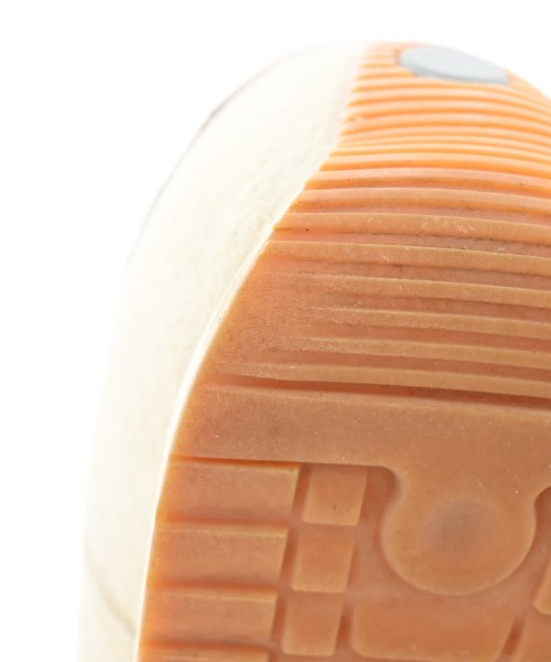 KARHU รองเท้าผ้าใบ