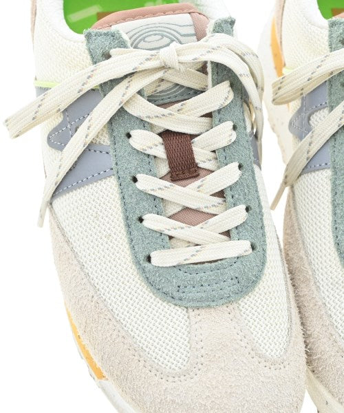 KARHU รองเท้าผ้าใบ