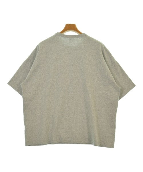 MINNANO เสื้อยืด/เสื้อท็อปส์