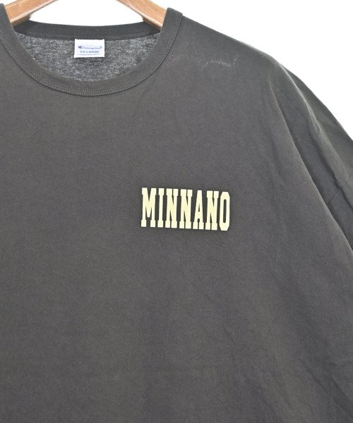MINNANO เสื้อยืด/เสื้อท็อปส์
