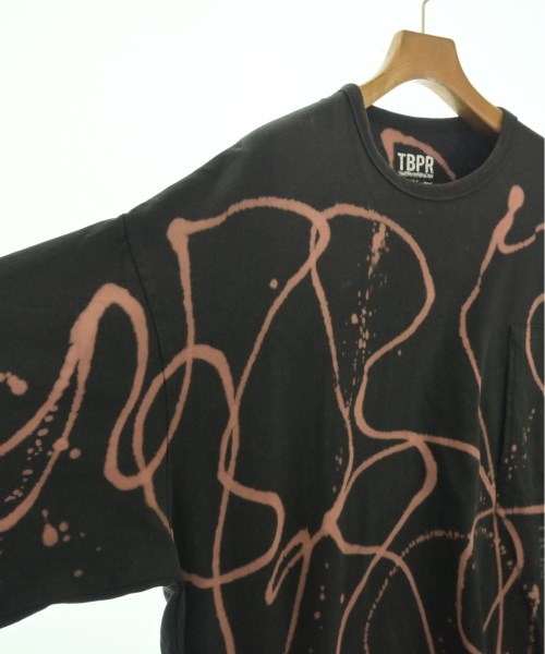TBPR(TIGHTBOOTH PRODUCTION) เสื้อยืด/เสื้อท็อปส์