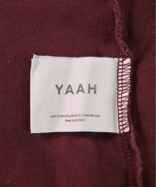YAAH เสื้อยืด/เสื้อท็อปส์