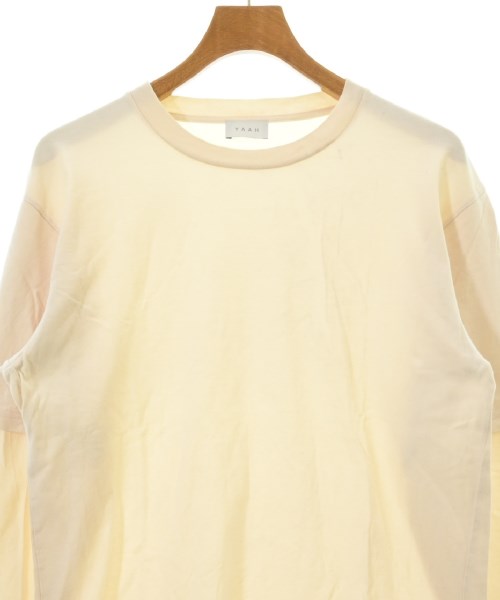 YAAH เสื้อยืด/เสื้อท็อปส์