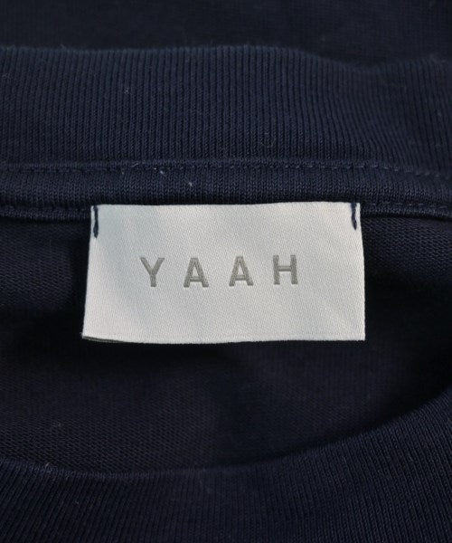 YAAH เสื้อยืด/เสื้อท็อปส์