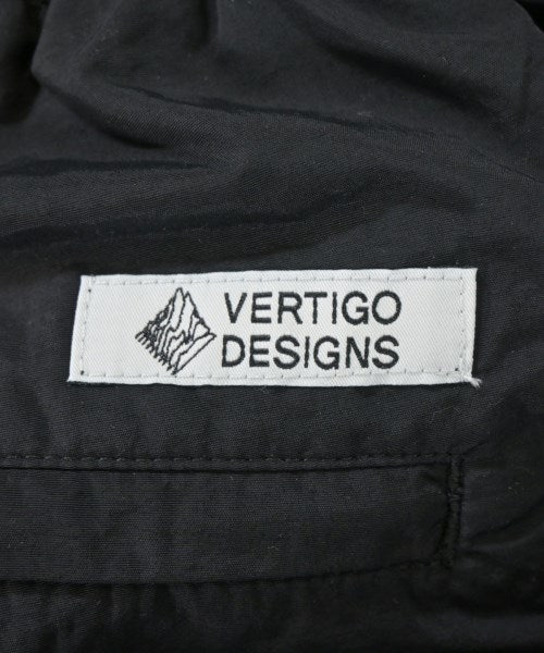 Vertigo Designs กางเกงขาสั้น