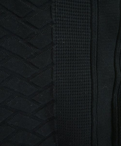 YASHIKI เสื้อกันหนาว